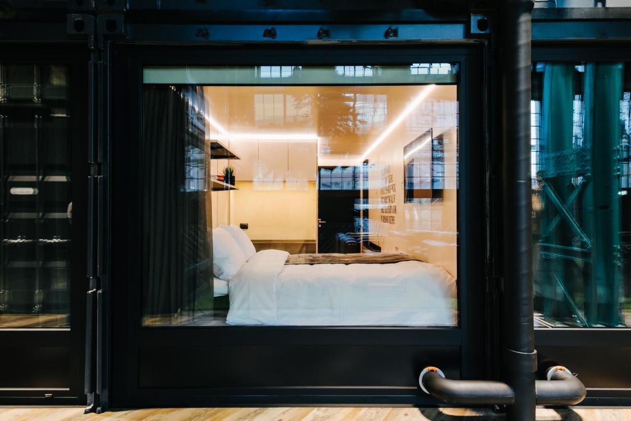 Hektor Container Hotel